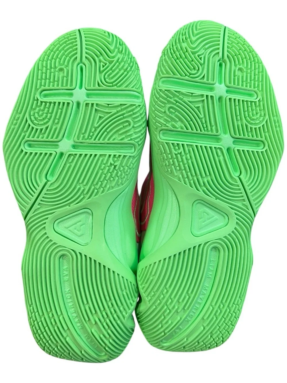 Nike Giannis Immortality 4 GS Lime Blast Iron Grey Basketball Shoes 6.5Y Women 8